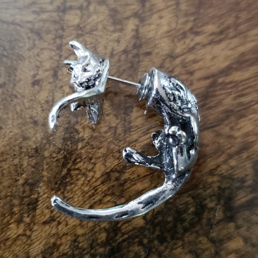 💥BOGO FREE💥 CAT EARRING 🐈 ♥